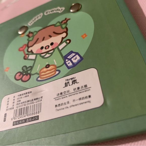 Green Mini Clipboard with Memo Pad - Picture 9 of 11